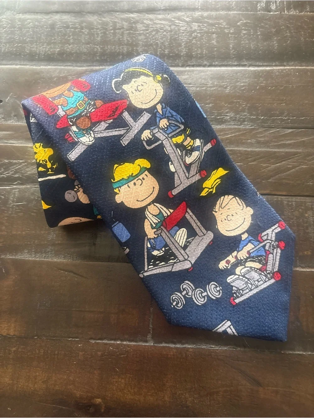 Vintage Peanuts Snoopy Charlie Brown Gym Workout Necktie